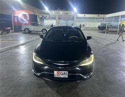 Chrysler 200